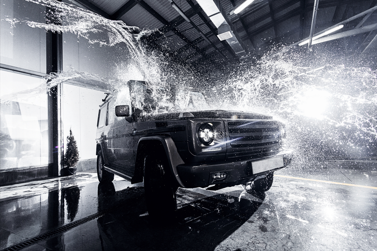 どんな効果がある？フッ素系カーコーティングのメリット・デメリット