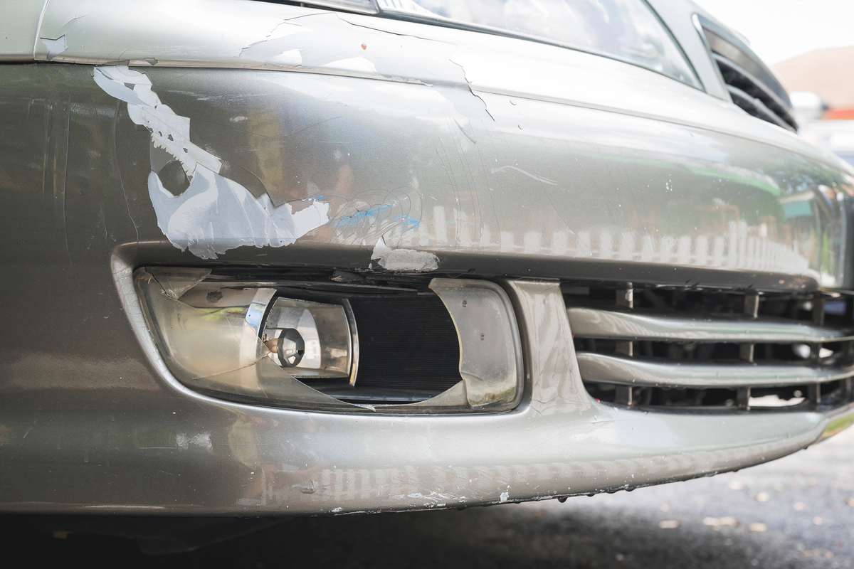 修復歴は車買取でどのくらい影響する？修復歴の基礎知識を解説