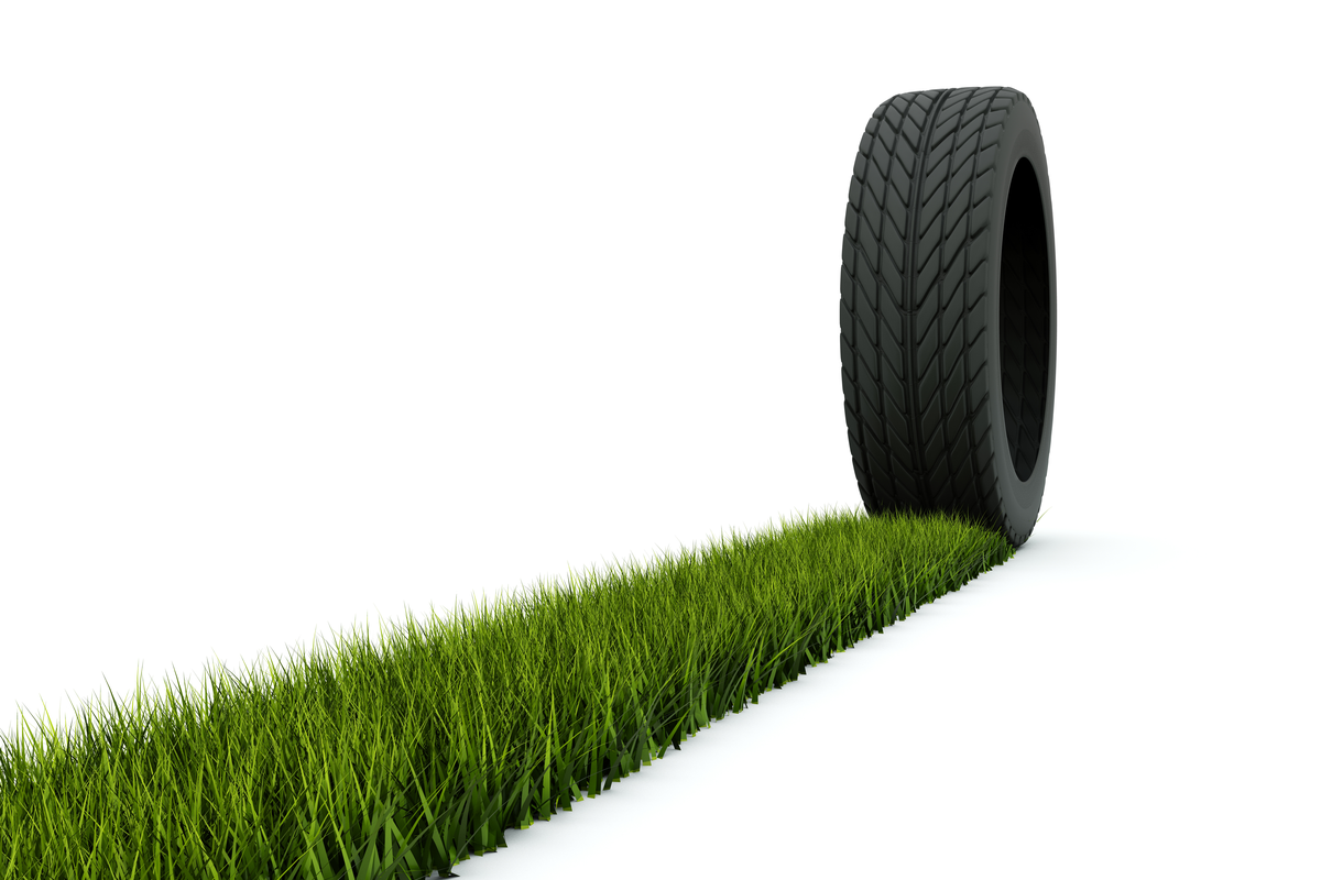 タイヤ選びで燃費は変わる？家計に優しいタイヤ選びを解説