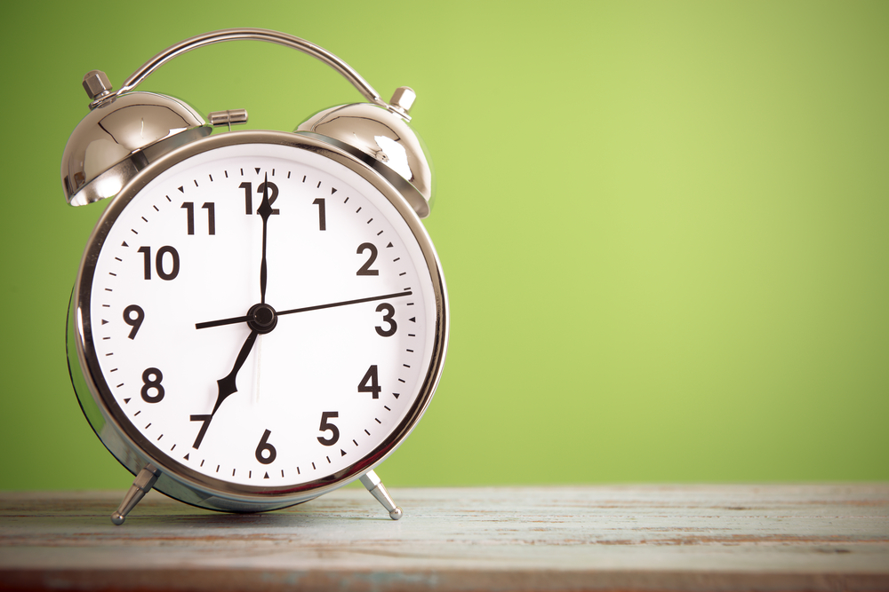 車検にかかる時間の目安は？業者によって時間に違いはあるの？