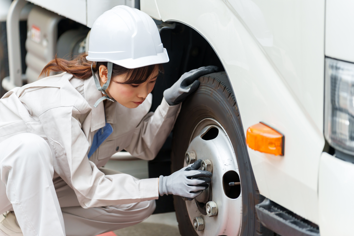 タイヤの硬度計って何？正しい使い方を解説します