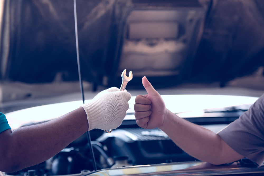 カスタムカーは中古車買取り店に売却できる？高く売るためのコツは？