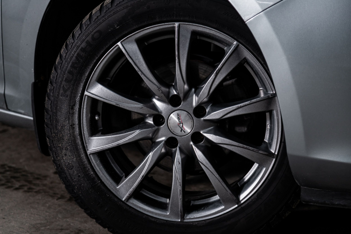 ホイールの「J」という単位の意味とは？