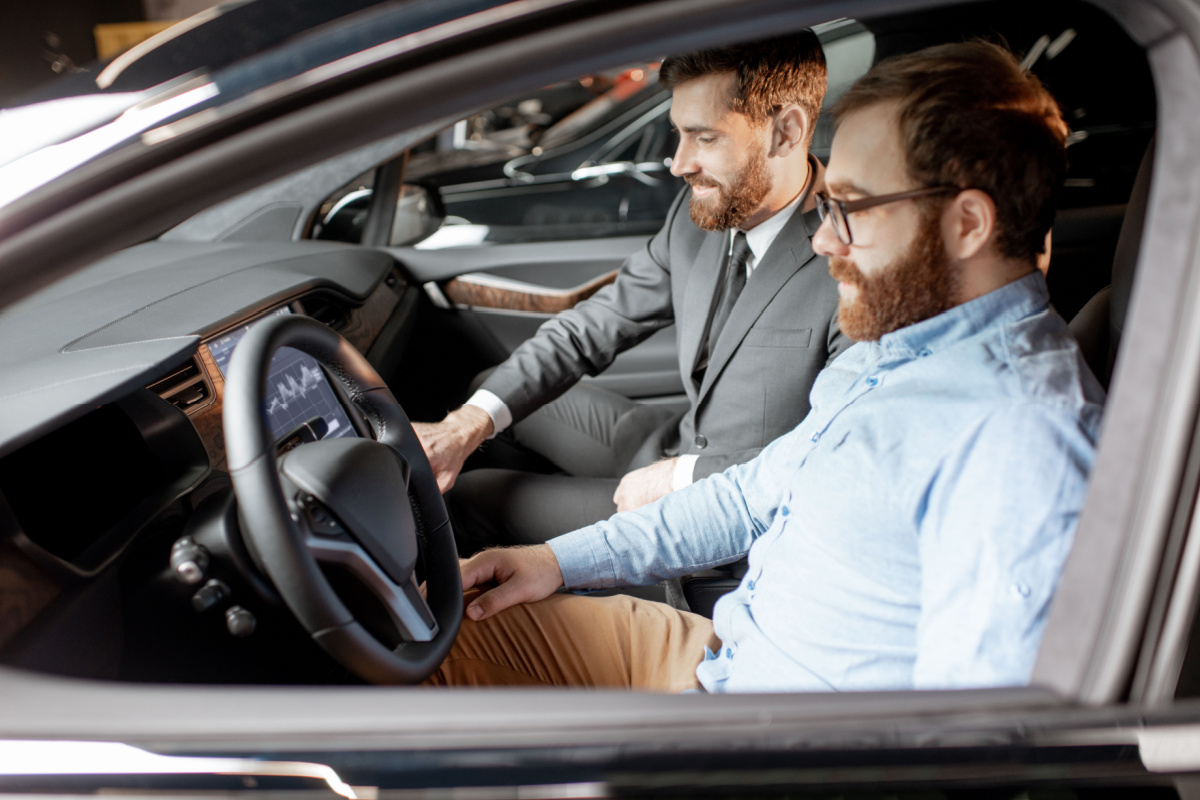 2年ごとに車検を行う車の特徴とは？