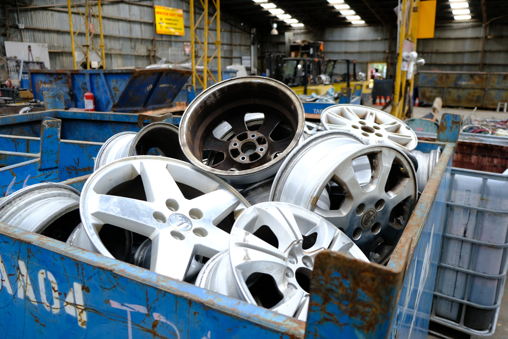 自動車リサイクルのしくみ