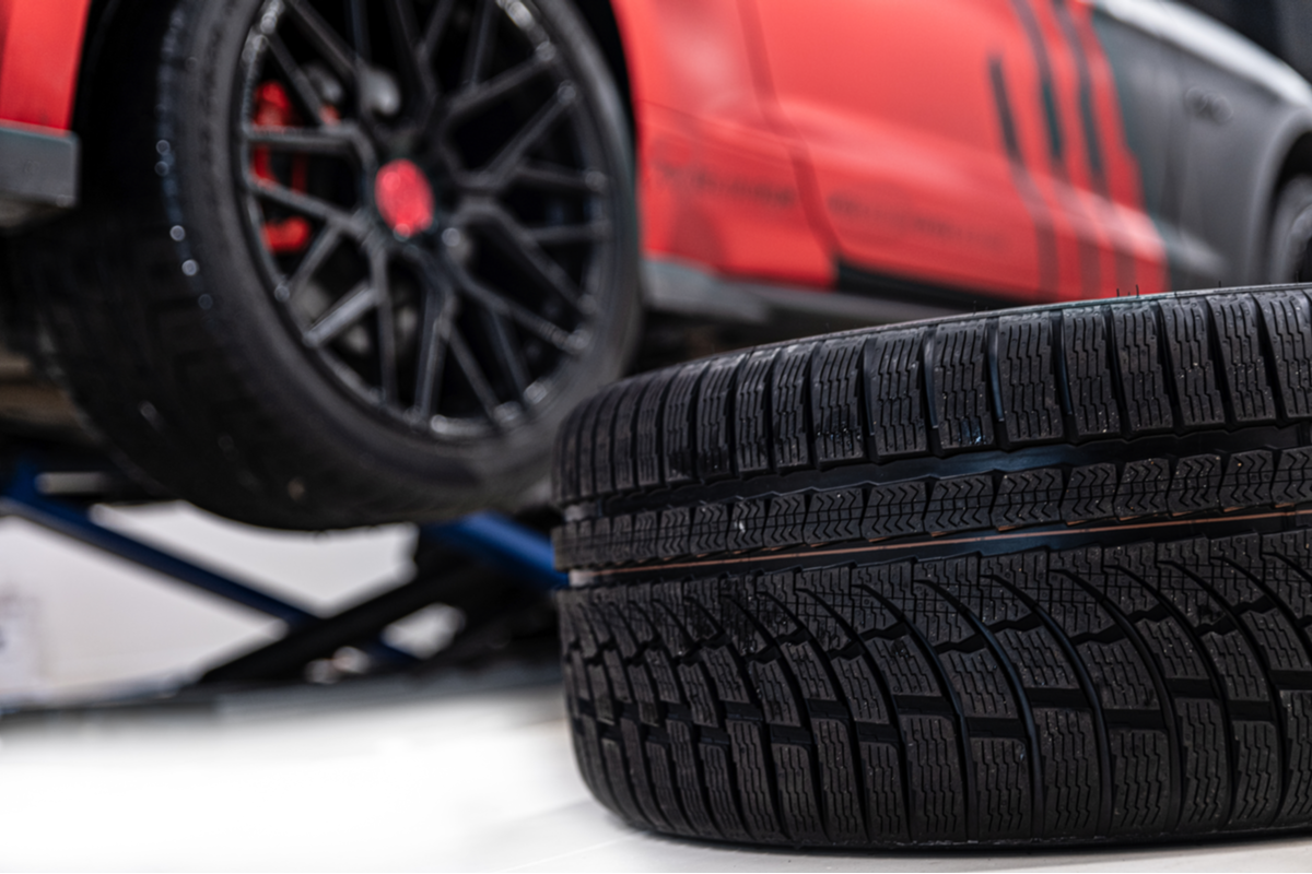 オールシーズンタイヤとは？