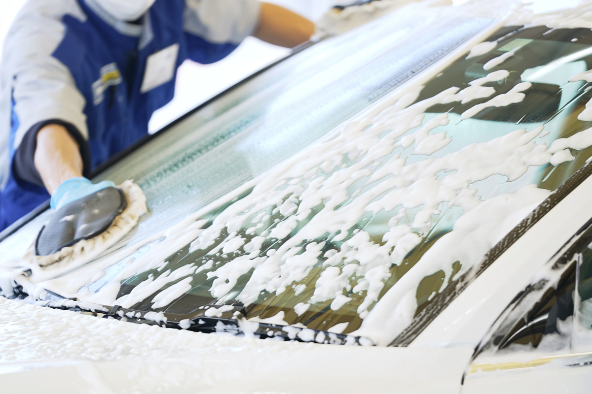 車のウィンドウコーティングの種類とは？