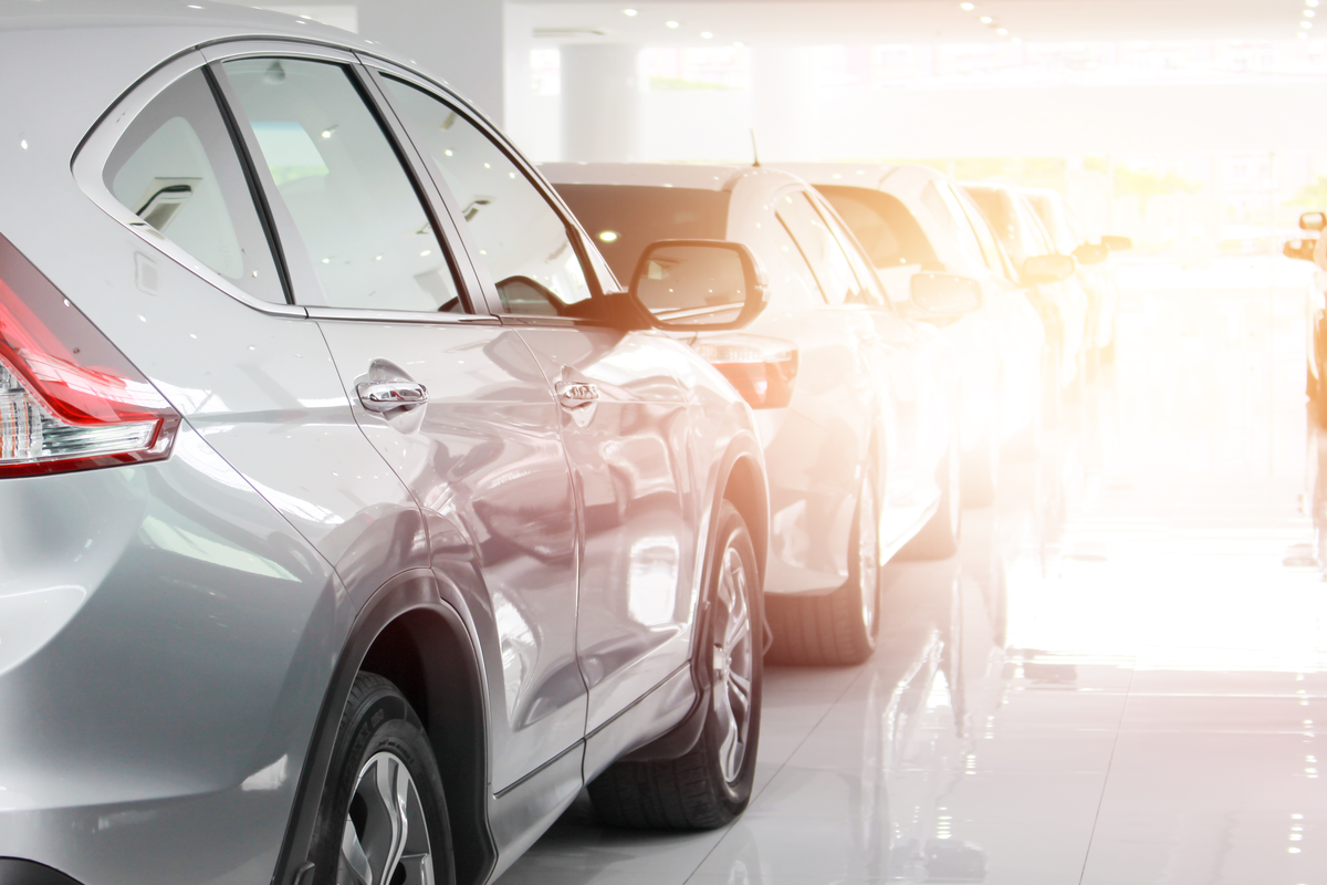 新車に傷がつく理由とは？
