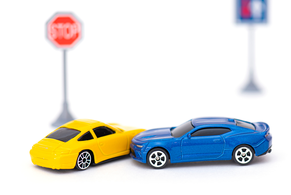 自動車保険に加入しよう