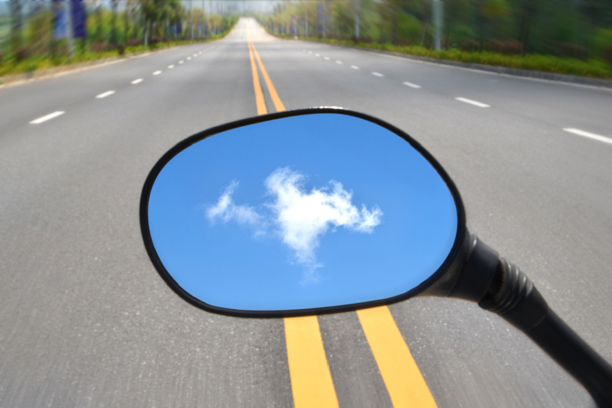 車検に合格するバイクのミラーとは？