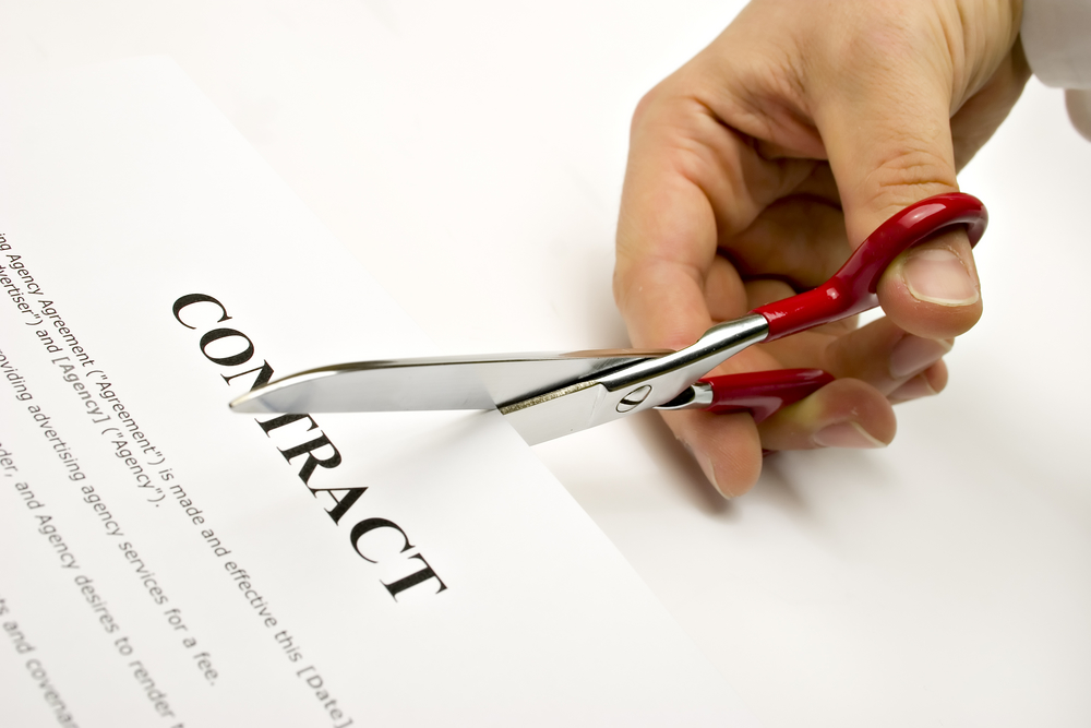 カーリースって解約できるの？