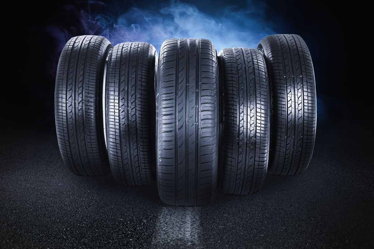 タイヤのエアバルブの種類とは？