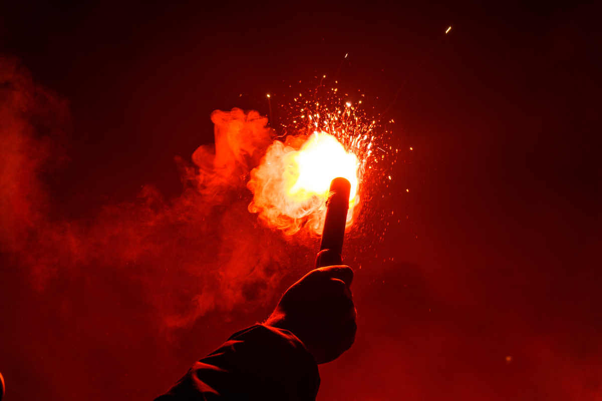 火薬式発炎筒の使用期限は4年