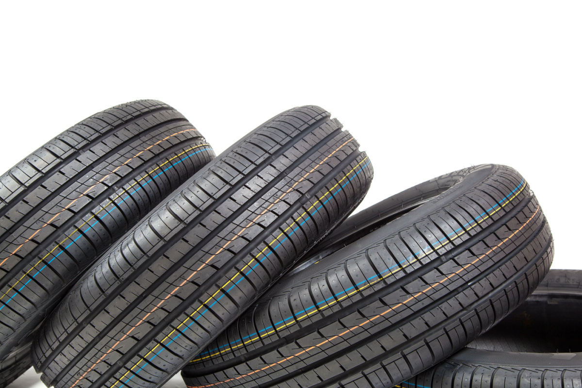 新品タイヤのサイズを確認する方法とは？