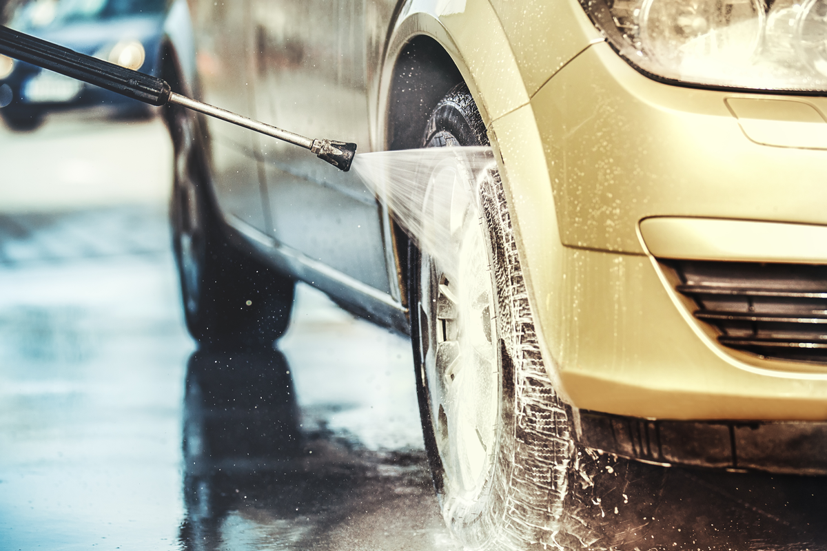 査定前の洗車は効果ある 高価車買取の秘訣を解説 コスモ石油販売