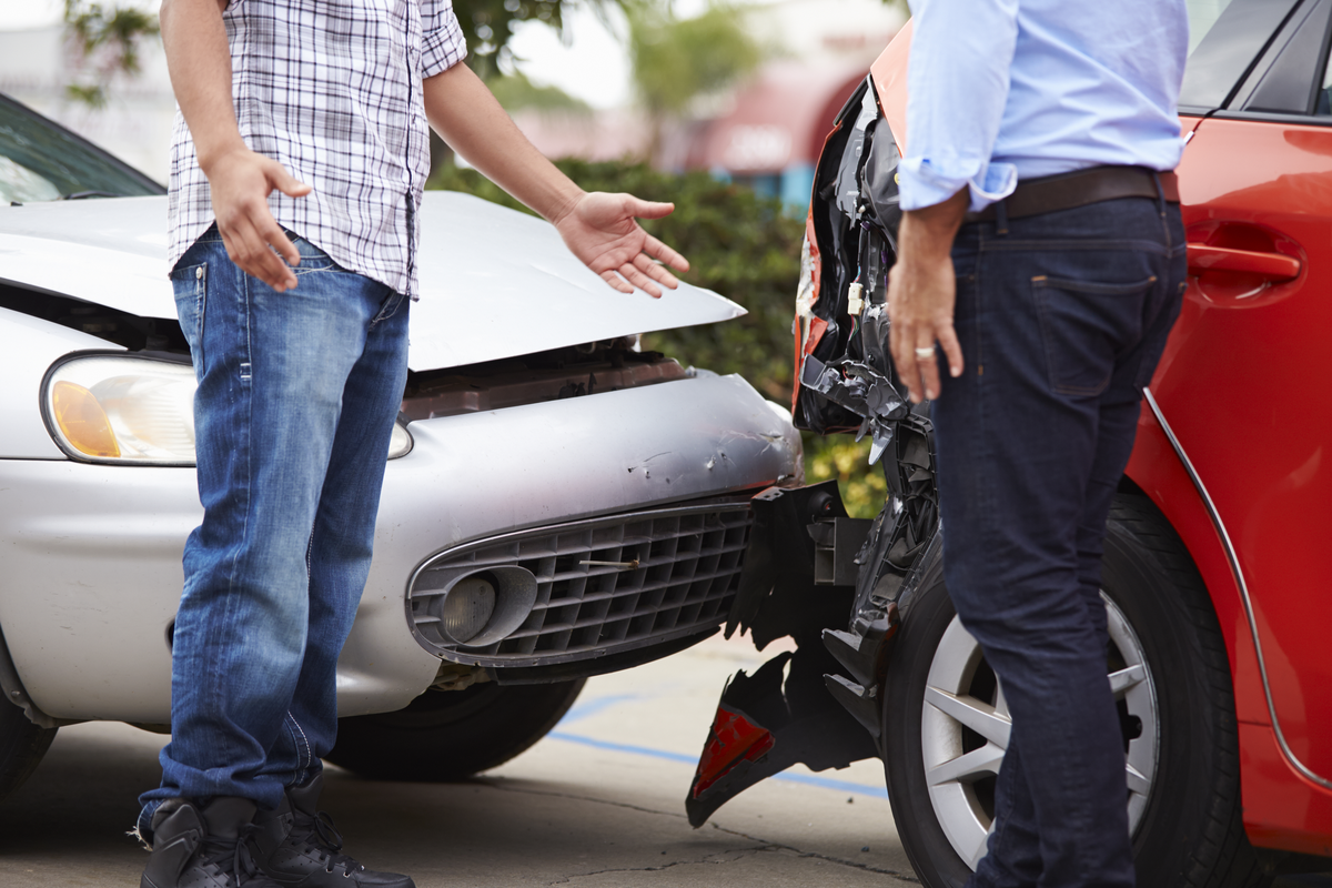 免許証を忘れた人が、車を運転して事故にあってしまったら？