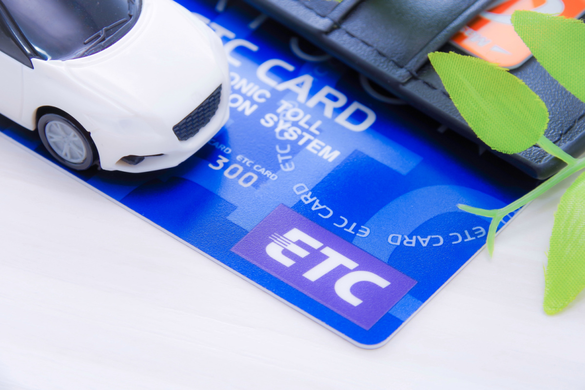 レンタカー利用の際、ETCカードはレンタルできる？